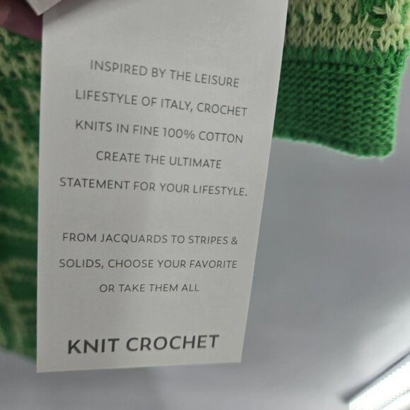 Massive Luxury Green Open Knit Crochet Polo Button Front Short Sleeved Top - Picture 12 of 14